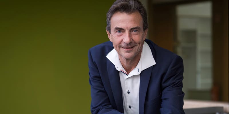 Dr. Jürgen Landgrebe